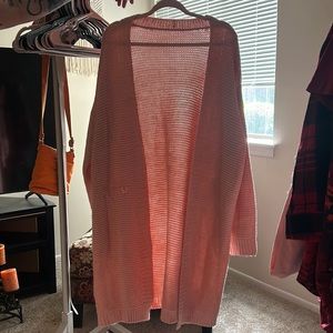 Oversized pink open sweater